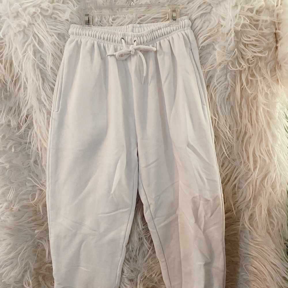 Boohoo White Sweats